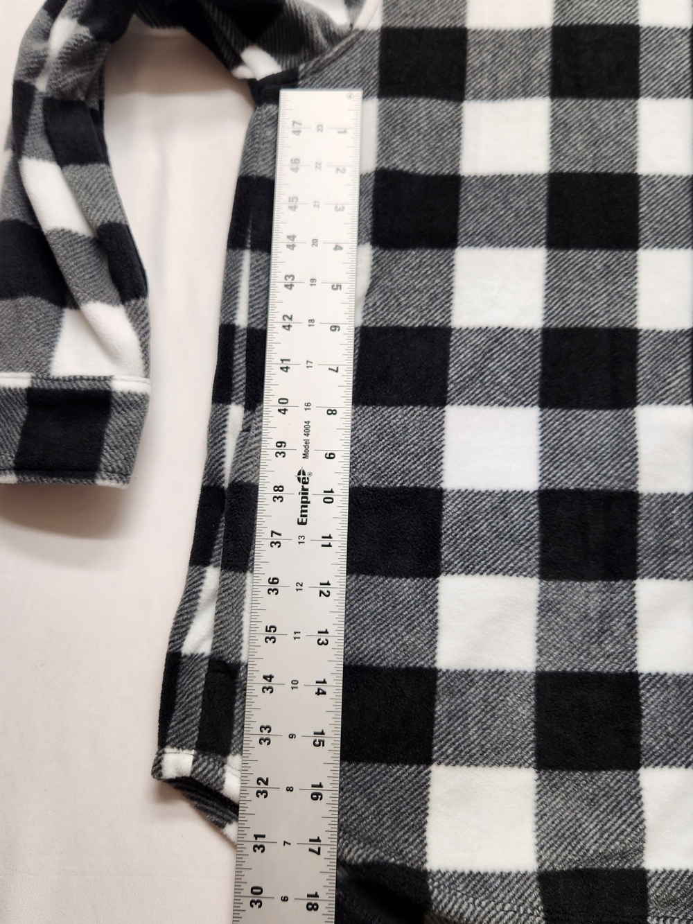 ⭐️Eddie Bauer Black & White Buffalo Plaid Microfleece Button-Down Shirt Size Sm - Picture 8 of 10